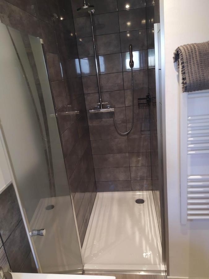 Studio 26 Vic-le-Comte Экстерьер фото